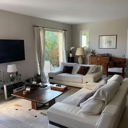 Beautiful Ac House With Swimming Pool Aix Center